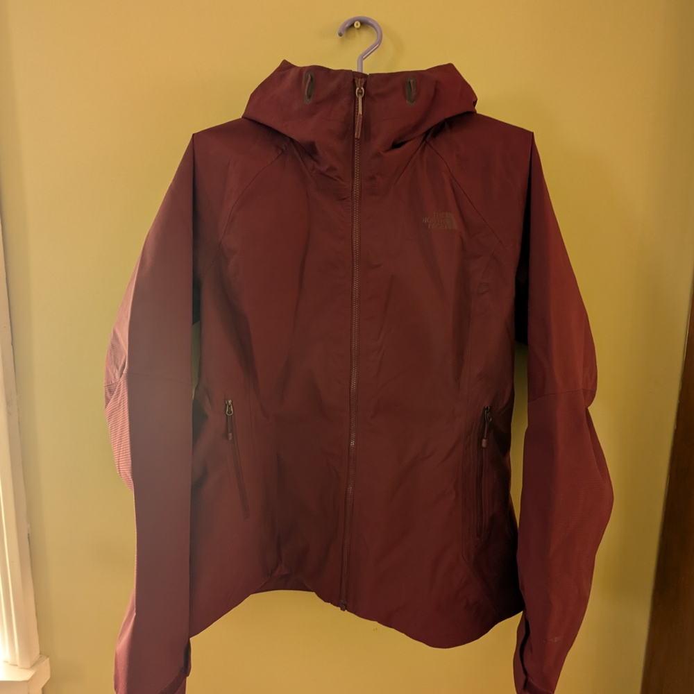 Women's Burgundy Jacket